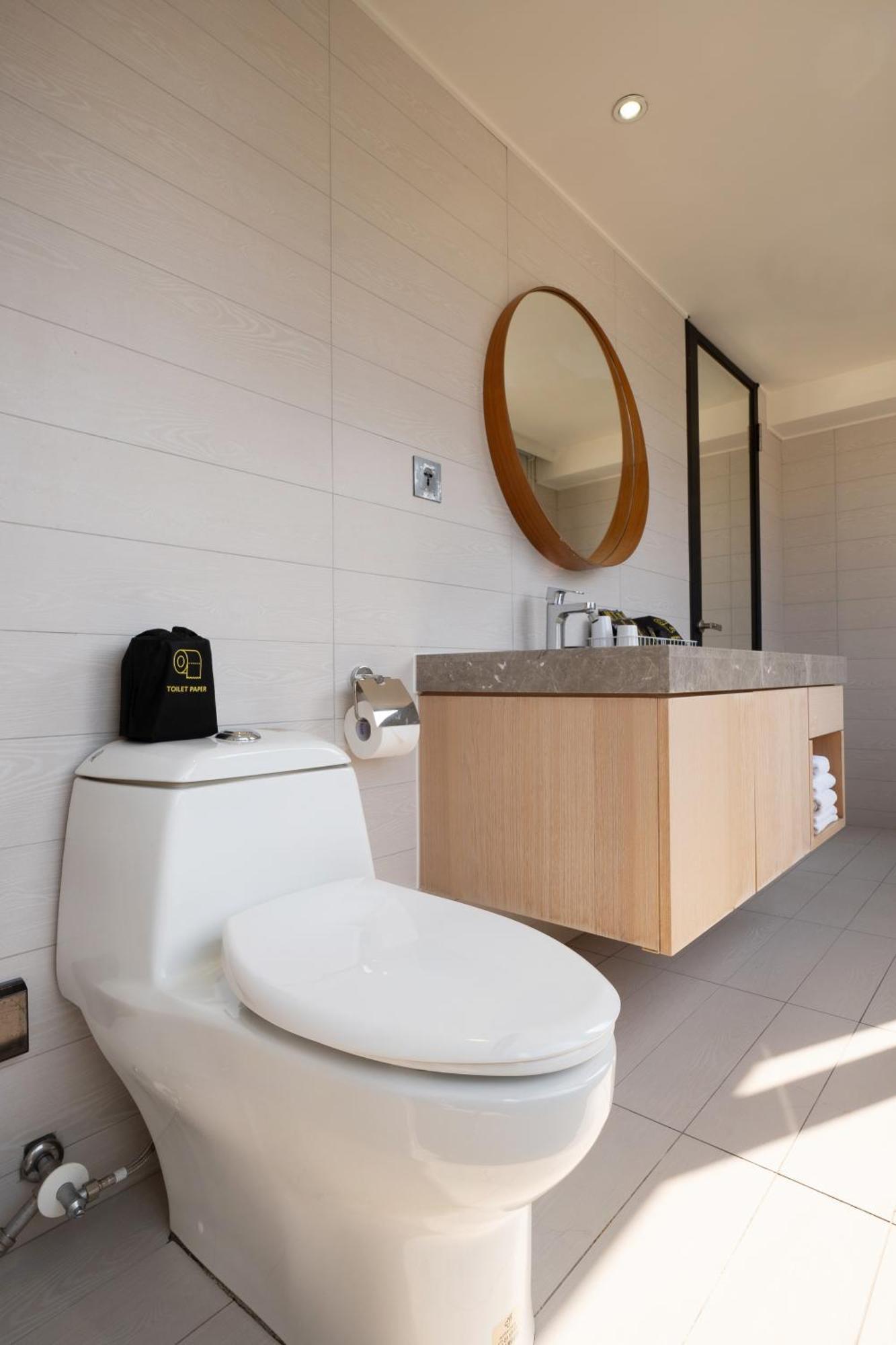 Check Inn Taichung Wenxin Zhongqing Exterior foto